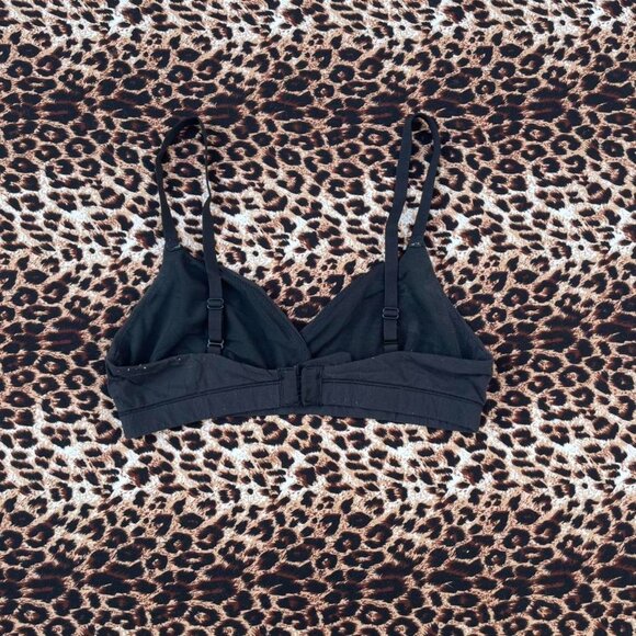 skims black triangle bralette - Picture 5 of 5